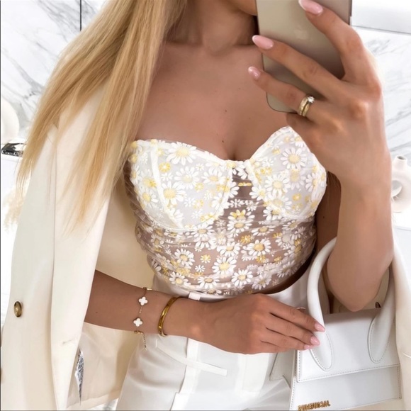 Zara Tops Zara Daisy Bustier Poshmark